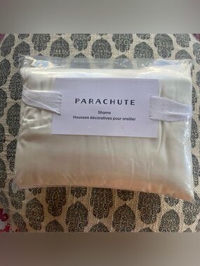 Parachute Sham set Sateen in Cream King NWT